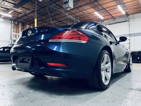 Used 2015 BMW Z4 sDrive28i RWD image 8