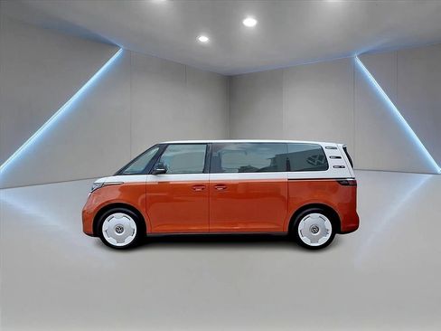 New 2025 Volkswagen ID. Buzz 1st Edition AWD/4WD image 5