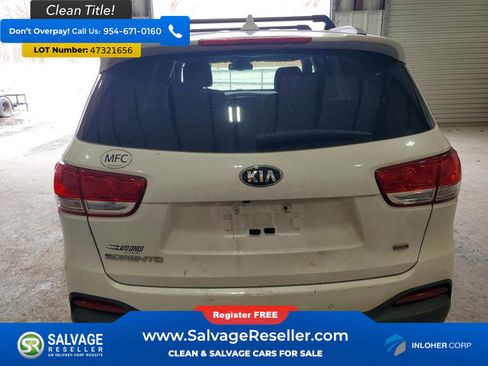 Used 2017 Kia Sorento LX w/ LX Convenience Package image 8