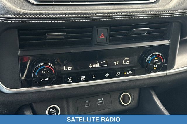 Used 2023 Nissan Rogue SV FWD image 22