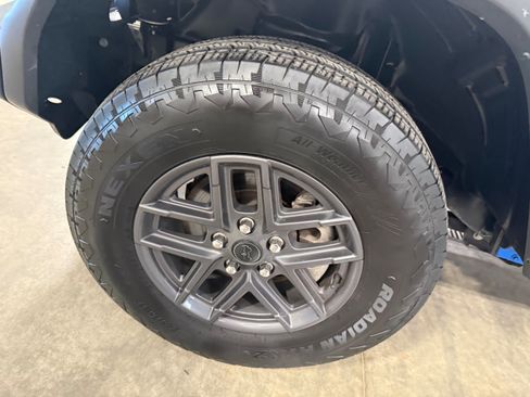 Certified 2025 Jeep Wrangler Unlimited Sport AWD/4WD image 37