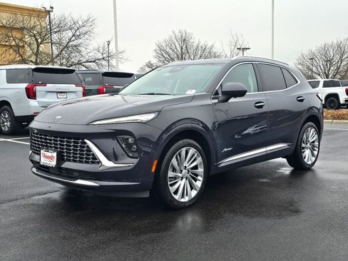 New 2026 Buick Envision Avenir image 6