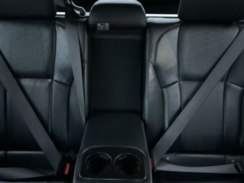 Used 2019 Subaru Crosstrek 2.0i Limited w/ Moonroof Package w/Navigation image 20