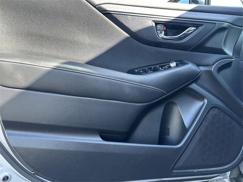 Used 2021 Subaru Outback Premium image 17