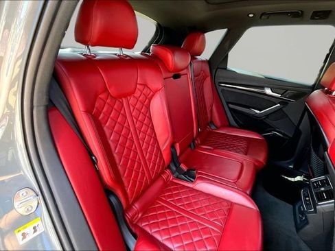 Used 2019 Audi SQ5 Premium Plus w/ Premium Plus Package AWD/4WD image 29