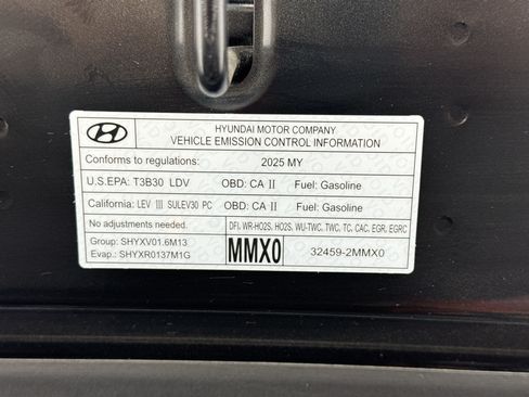 Used 2025 Hyundai Santa Fe Calligraphy AWD/4WD image 21