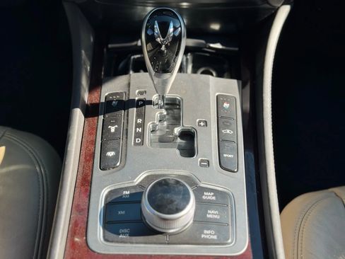 Used 2011 Hyundai Equus Ultimate image 30