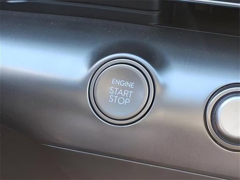 Used 2024 Hyundai Kona SEL image 12