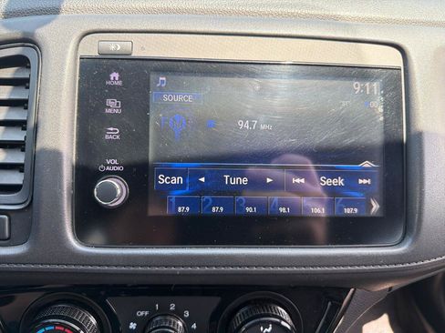 Used 2019 Honda HR-V Sport image 25