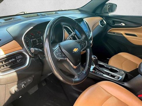 Used 2018 Chevrolet Equinox Premier AWD/4WD image 13
