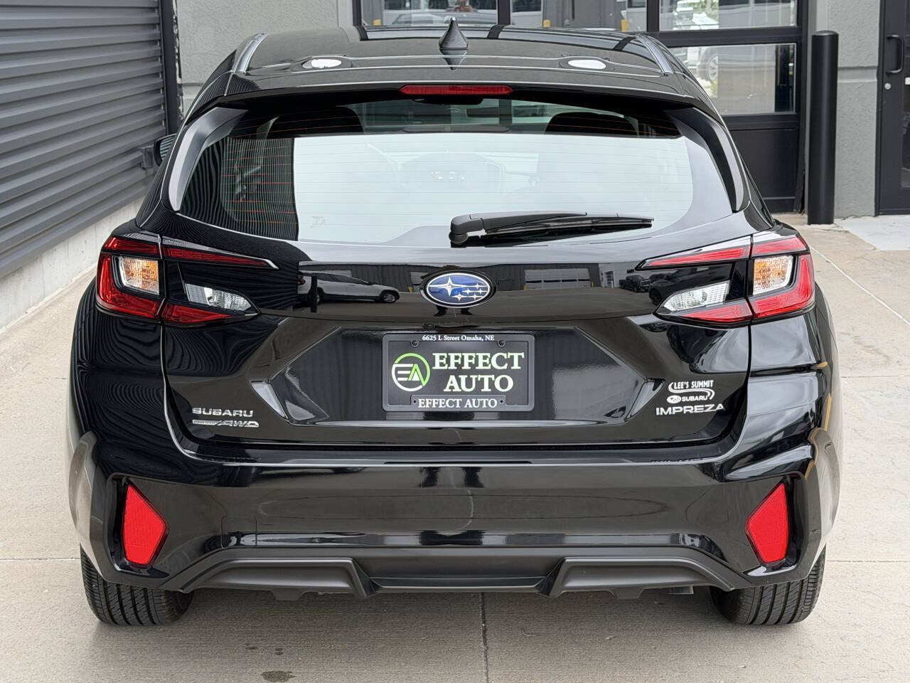 Used 2025 Subaru Impreza 2.0i AWD/4WD image 12