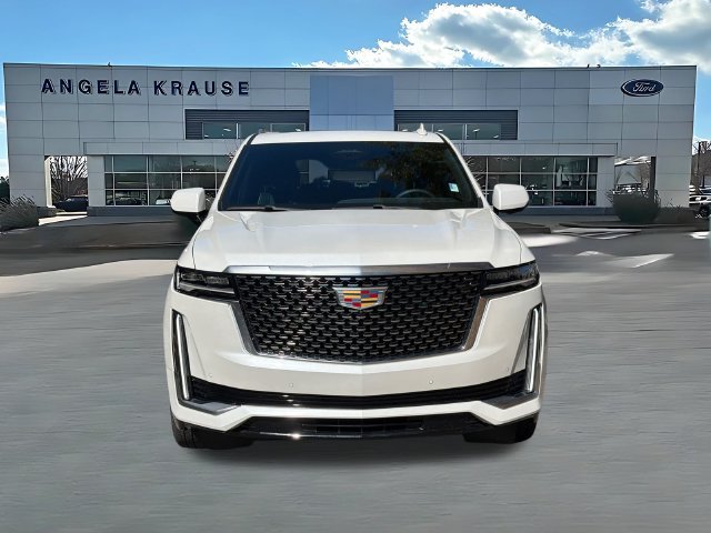 Used 2024 Cadillac Escalade Premium Luxury w/ Performance Package AWD/4WD image 2