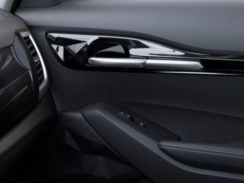 New 2025 Kia Seltos X-Line image 25