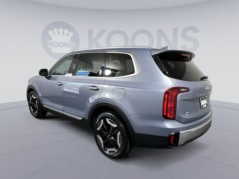 Used 2023 Kia Telluride S w/ S Sunroof Package AWD/4WD image 8
