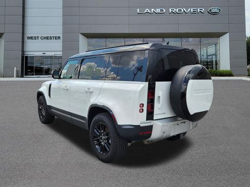 Certified 2024 Land Rover Defender 110 S AWD/4WD image 3