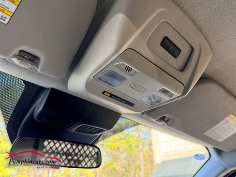 Used 2024 Ford Transit 250 Low Roof w/ Exterior Upgrade Package image 33