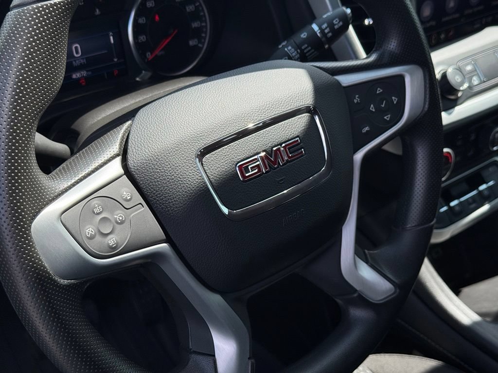 Used 2023 GMC Acadia SLE w/ Driver Convenience Package AWD/4WD image 17