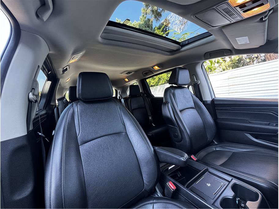 Used 2025 Honda Odyssey EX-L image 15