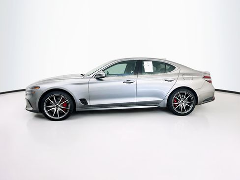 Used 2025 Genesis G70 2.5T AWD/4WD image 4
