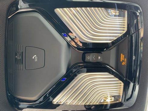 Used 2023 BMW X5 sDrive40i w/ M Sport Package image 23