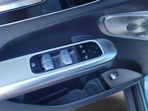 Certified 2026 Mercedes-Benz GLC 300 4MATIC image 30
