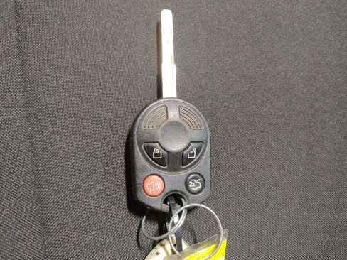 Used 2017 Ford Focus SE FWD image 32