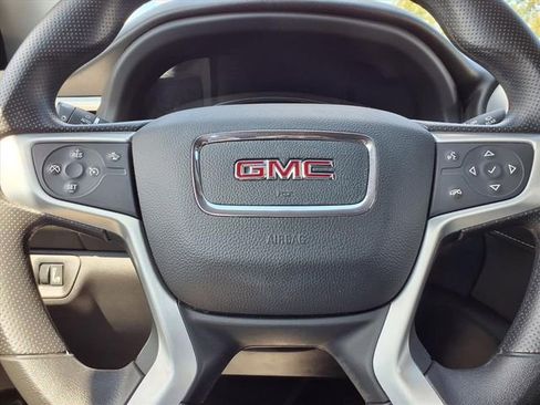 Used 2021 GMC Acadia SLE w/ Driver Convenience Package image 16