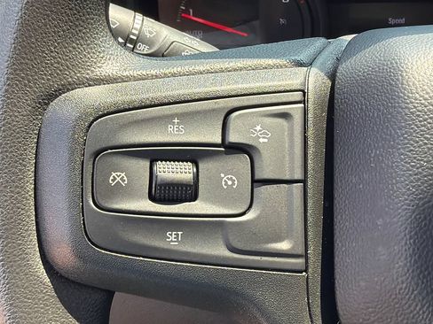 Used 2025 Chevrolet Silverado 1500 Custom Trail Boss w/ Turbomax Blackout Package AWD/4WD image 44