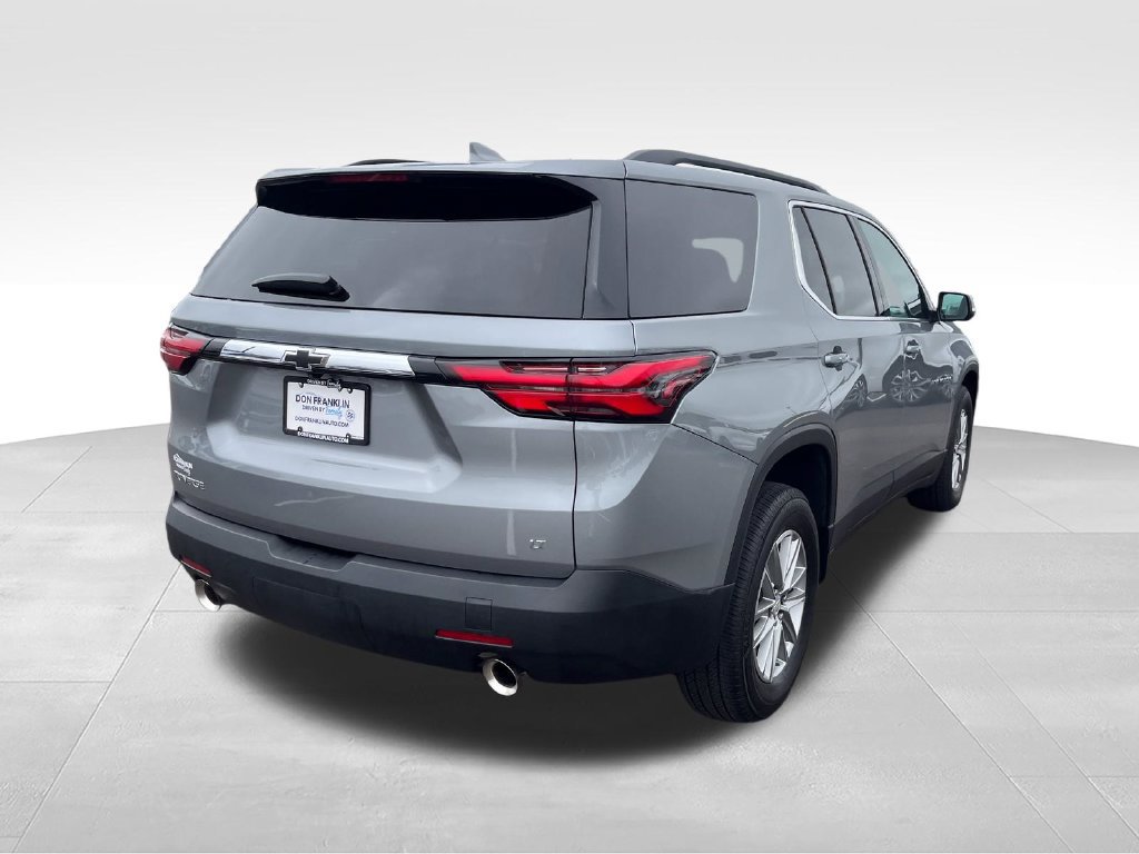 Used 2023 Chevrolet Traverse LT FWD image 5