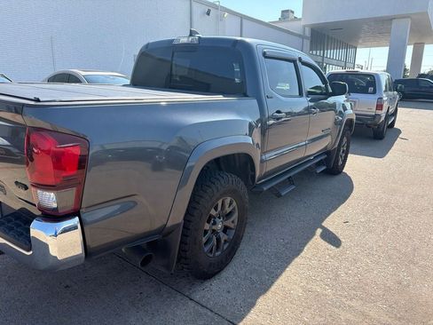 Used 2023 Toyota Tacoma SR5 RWD image 4
