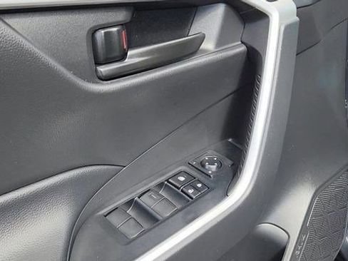 Certified 2024 Toyota RAV4 LE AWD/4WD image 7