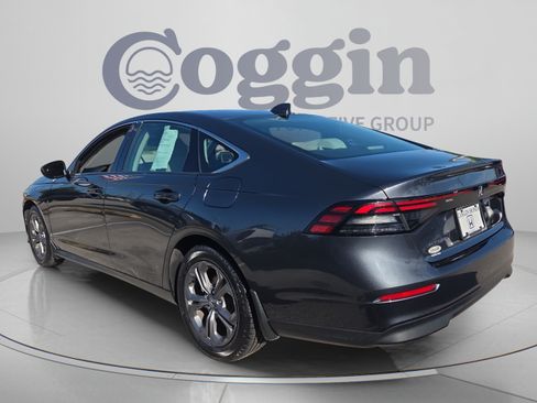 Used 2024 Honda Accord EX image 3