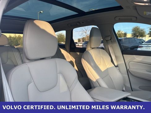 Certified 2023 Volvo XC60 B5 Plus w/ Climate Package image 13