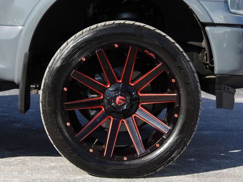 Used 2019 Ford F150 XLT w/ Equipment Group 302A Luxury image 24