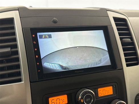 Used 2020 Nissan Frontier SV w/ Midnight Edition Floor Mats RWD image 21