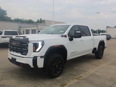 Used 2025 GMC Sierra 2500 AT4