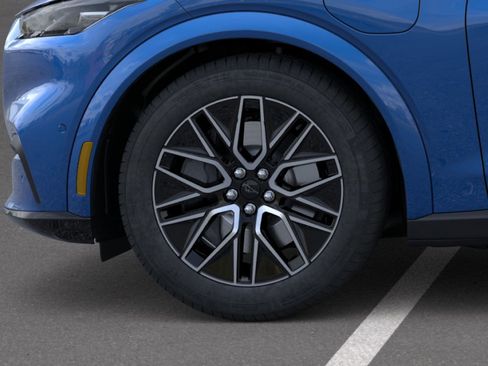 New 2025 Ford Mustang Mach-E Premium w/ Interior Protection Package AWD/4WD image 19