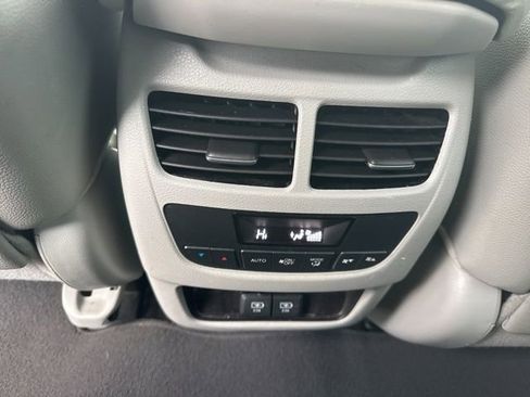 Used 2017 Acura MDX SH-AWD w/ Technology Package image 12