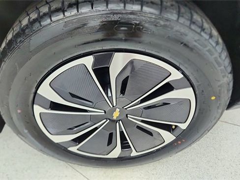 Used 2024 Chevrolet Blazer EV LT image 58