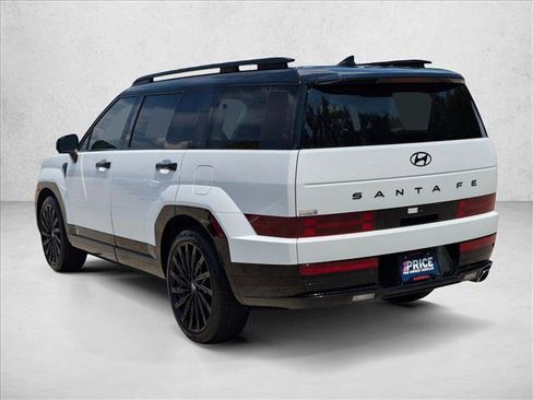 Used 2025 Hyundai Santa Fe Calligraphy FWD image 8