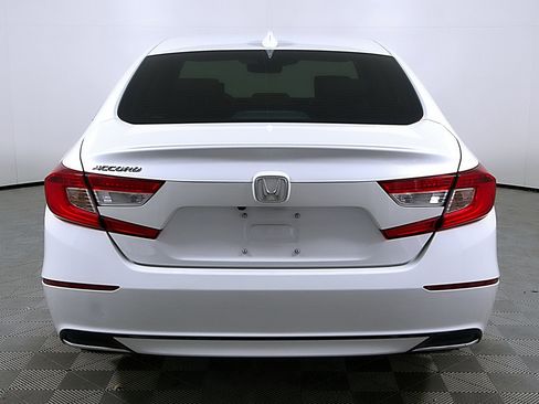 Used 2019 Honda Accord EX-L image 8