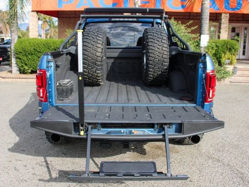 Used 2019 Ford F150 Raptor w/ Equipment Group 802A Luxury AWD/4WD image 11