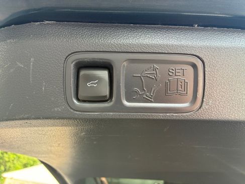 Used 2022 Lincoln Navigator Black Label AWD/4WD image 12