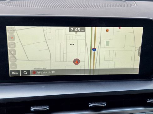 Used 2024 Kia Telluride S image 16