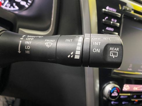 Used 2020 Nissan Murano S w/ Technology Package AWD/4WD image 24