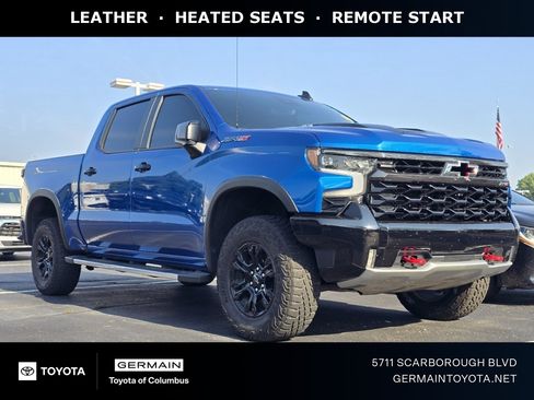 Used 2023 Chevrolet Silverado 1500 ZR2 w/ Technology Package AWD/4WD image 1