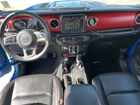 Used 2022 Jeep Gladiator Rubicon w/ LED Lighting Group AWD/4WD image 15