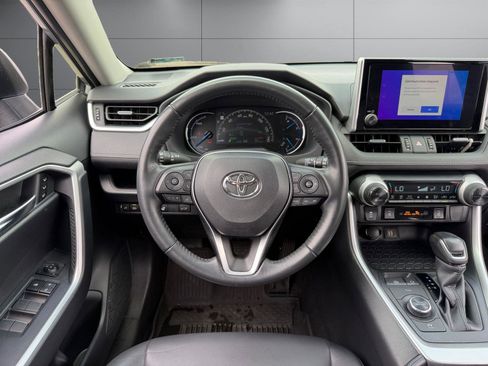 Used 2024 Toyota RAV4 XLE Premium w/ Weather Package image 5