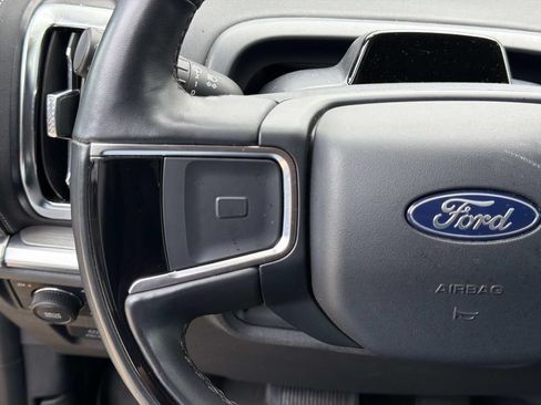 Used 2025 Ford Expedition Max Platinum AWD/4WD image 28