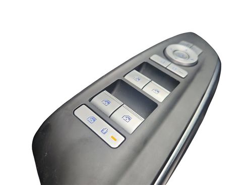 Used 2022 Genesis GV70 2.5T w/ Select Package image 21